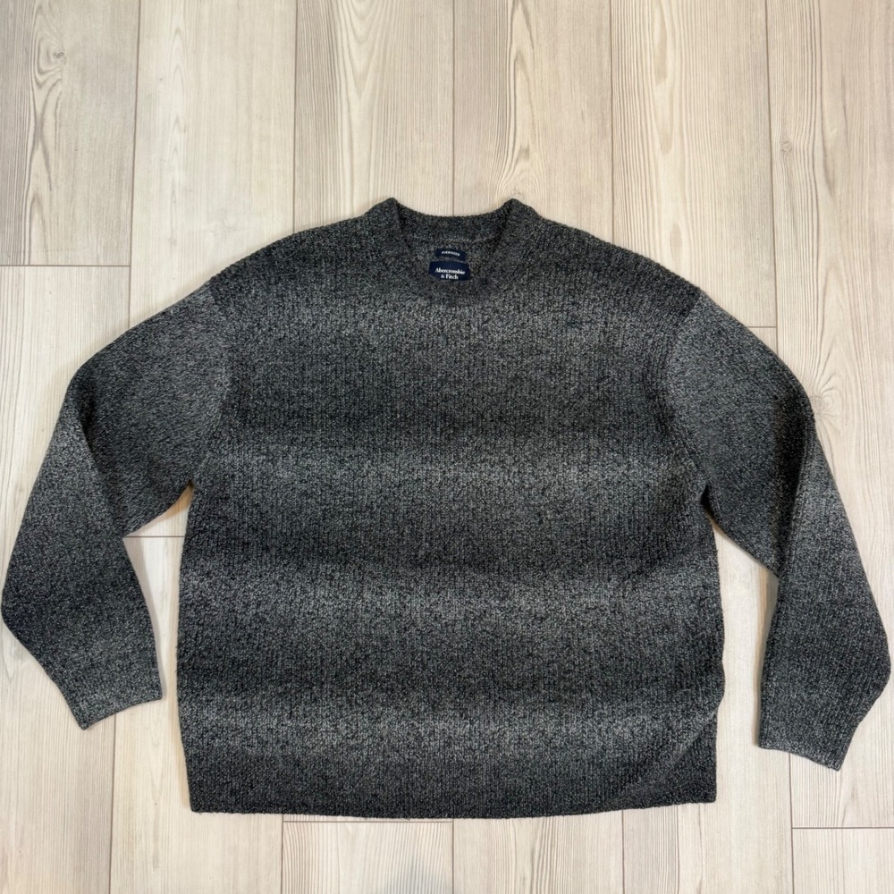 Abercrombie & Fitch Mens Oversized Crewneck Sweater Grey Marl Gradient Large